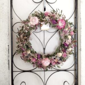 ユーカリと小花のリース(2022年10月)