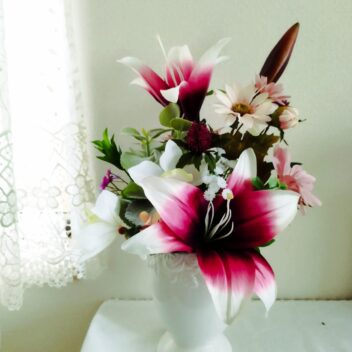 母の日アレンジメント(ユリ)