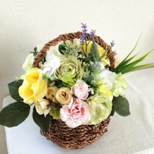 母の日アレンジメント2024黄色籠(大)