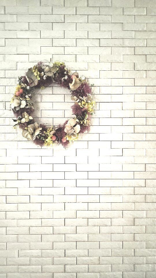 商品名【雫】あいみょん♥ホワイトローズの花束風リース✳ 秋冬フラワーリース 商品名【雫】あいみょん様専用♥ホワイトローズの花束風リース✳ 秋冬